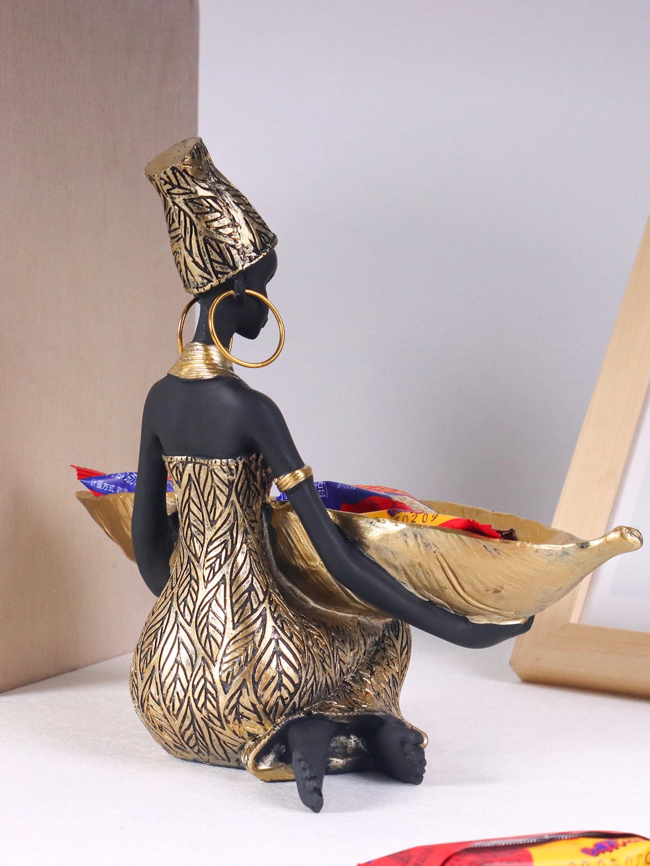 Heritage Grace Serving Muse Sculpture