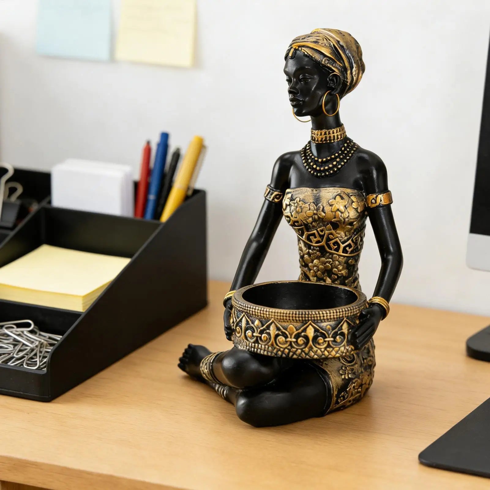 Heritage Grace Organizer Sculpture