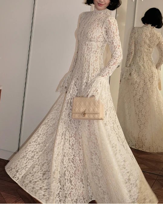 Élan Lace Maxi Dress