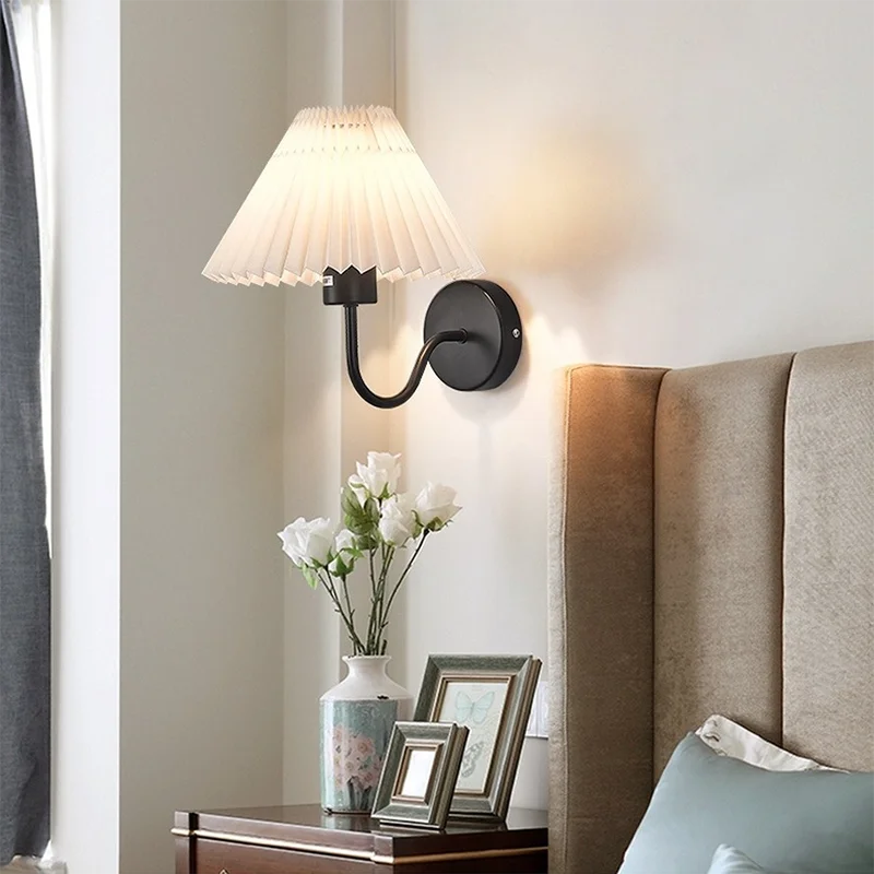 Nordic Retro Creative Wall Lamp Fan Shaped Pleated Design Suitable For Living Room Bedroom Bedside Indoor Home Decor Lighting
