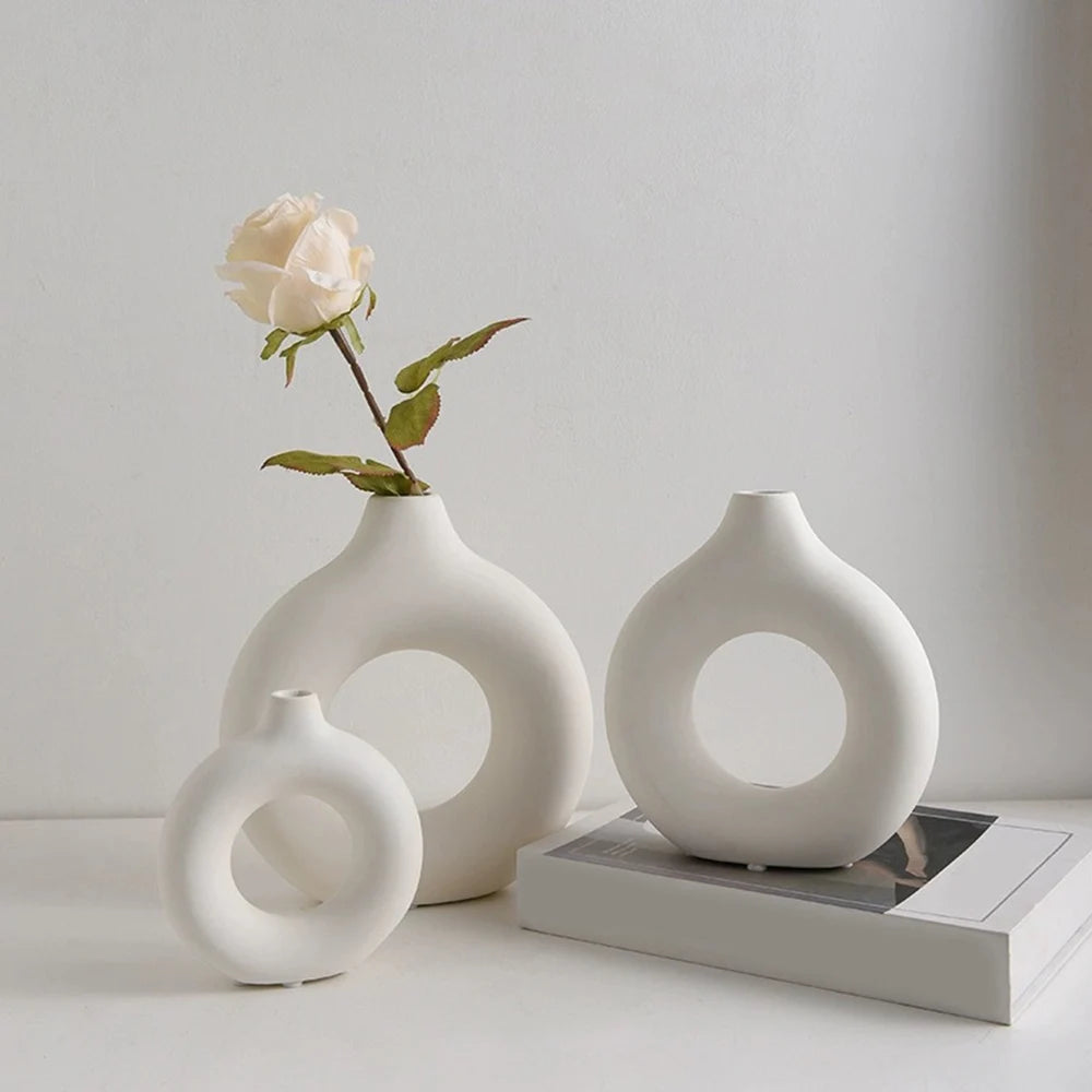 Nordic Hollow Circle Ceramic Vase